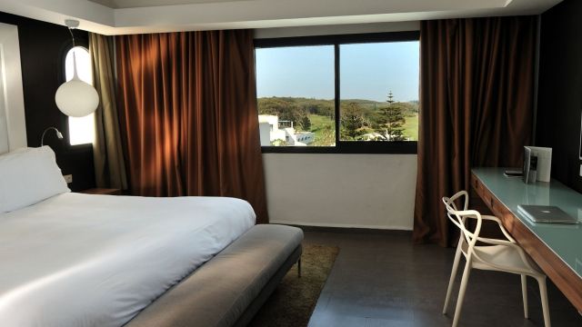 DELUXE ROOM, 1 King Bed, Ocean View